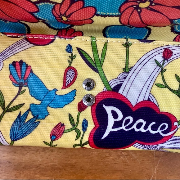 Sakroots Vinyl Trifold Wallet - Picture 3 of 6